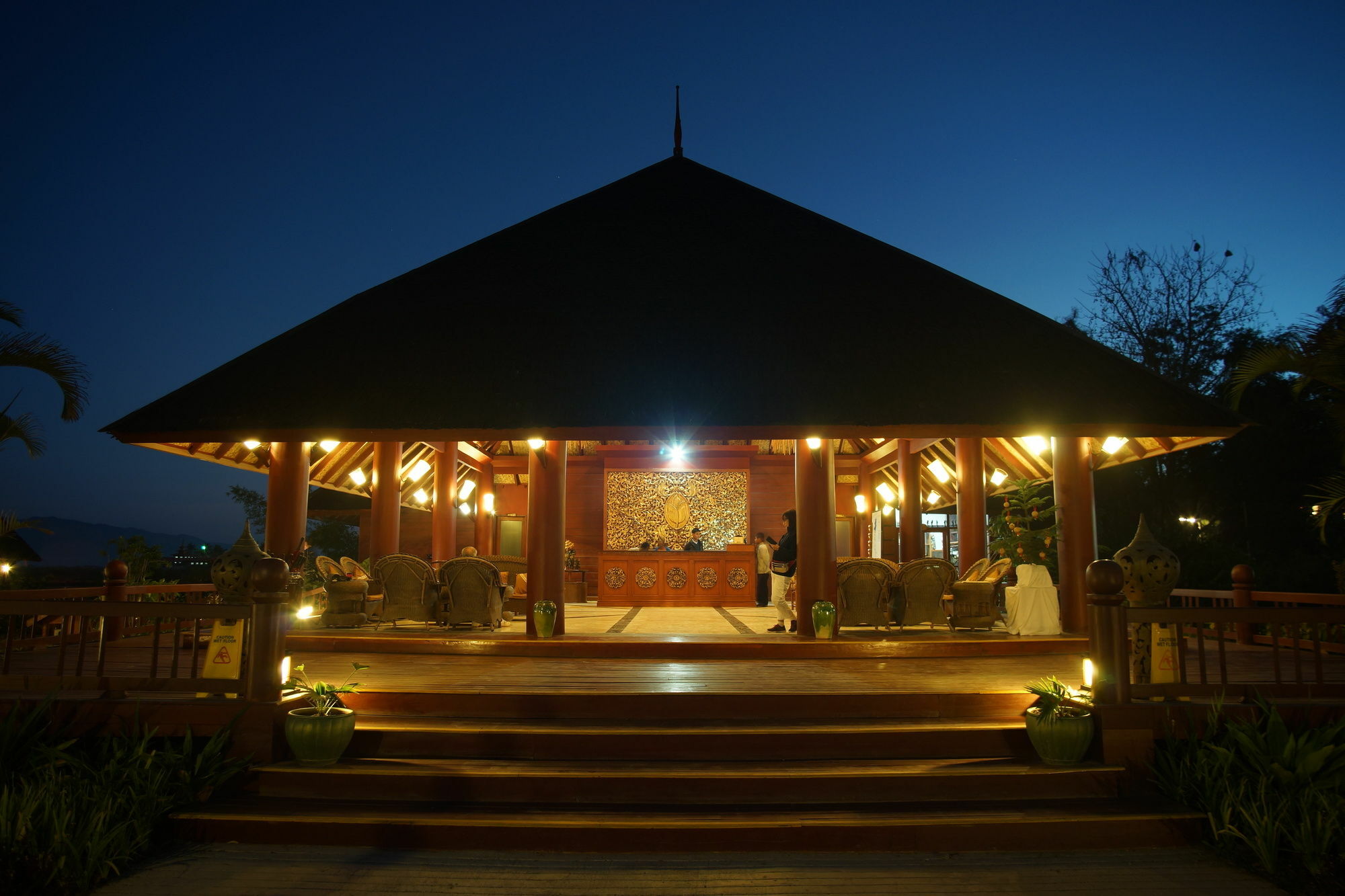 Pristine Lotus Resort Nyaung Shwe Exterior photo